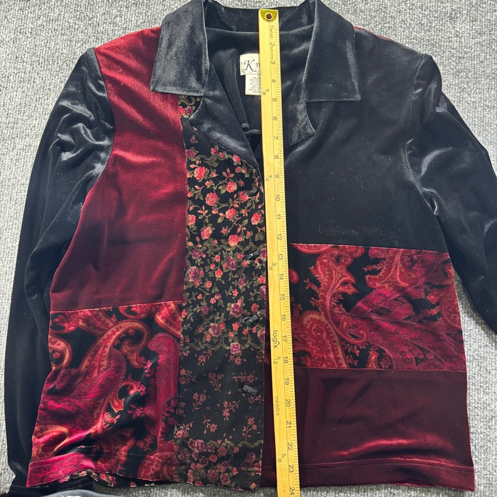 Women's Black And Red Patchwork Jacket - image 8